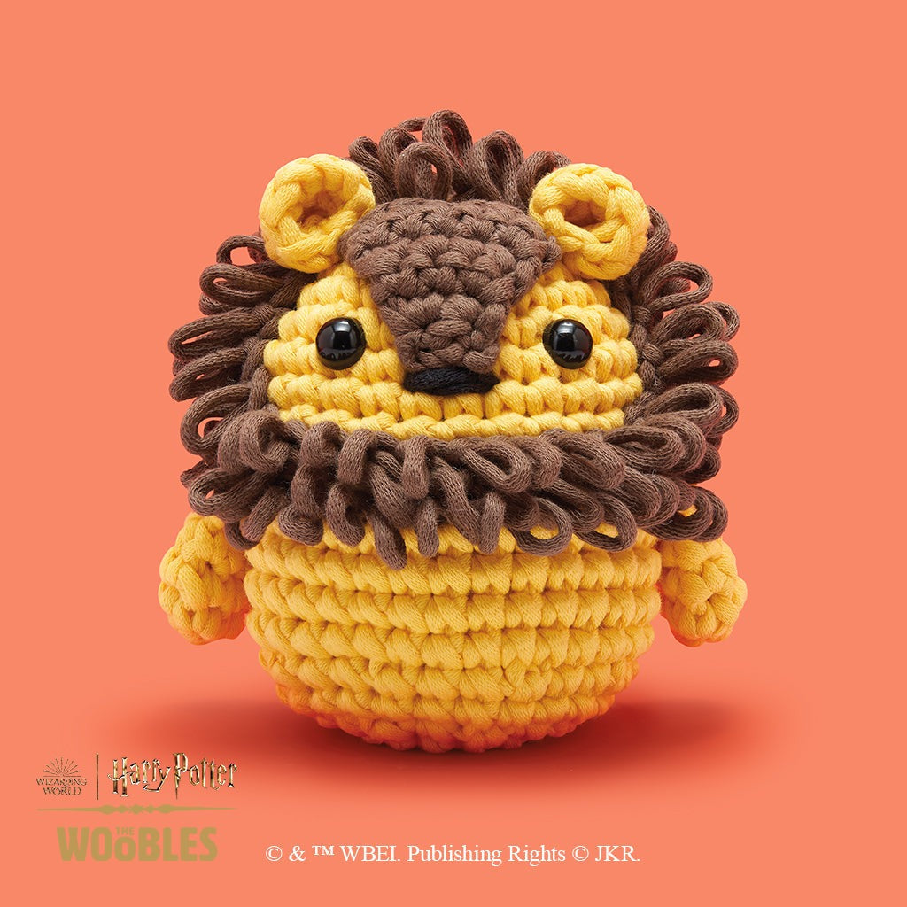 GryffindorTM Lion Crochet Kit